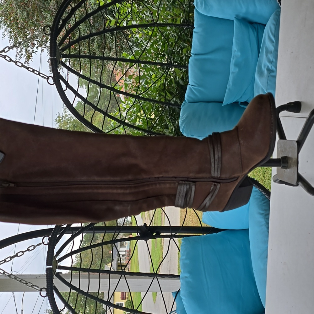 Brown Knee-High Boots with Zipper